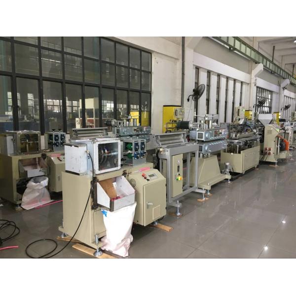 PSのハンガーのためのプラスチック放出装置、プラスチック プロフィールの放出ライン