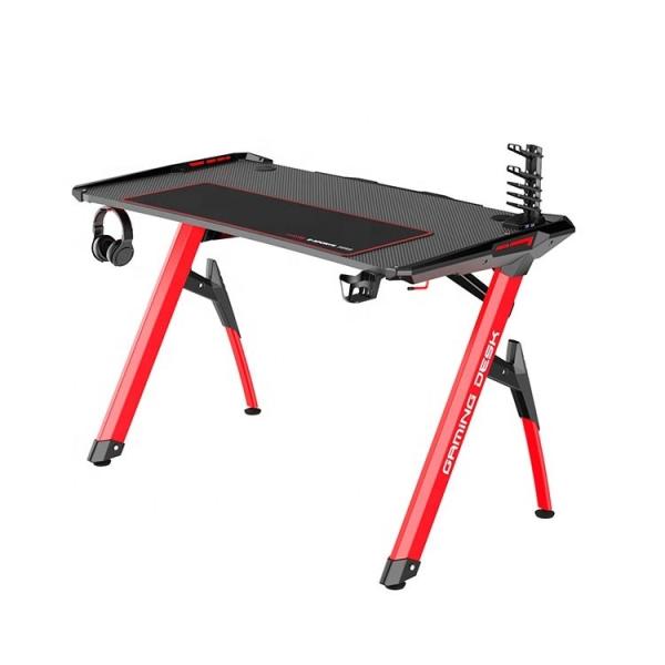 Professional Gamers' Target Setup Modern and Gaming Desk with Affordable Accessories