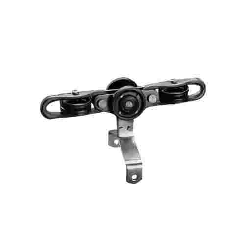 Booth PP PVC Conveyor Chains Pretreatment PVC PP SUS Material Speed 50 Feet Per Minute Engineered for Industrial Conveying