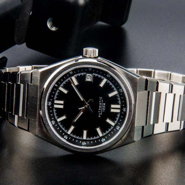 Stainless Steel Strap Case 40mm Waterproof Mechanical Watch Sapphire Glass BGW9