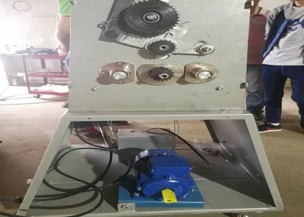 Floor Standing Croissant Dough Sheeter , 380V Bakery Dough Sheeter