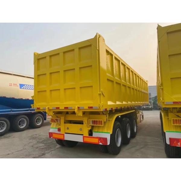 40 Tons Sand Tipper Truck HOWO 12 Tires Dump Trucks 8X4 for The Customer Needs at a