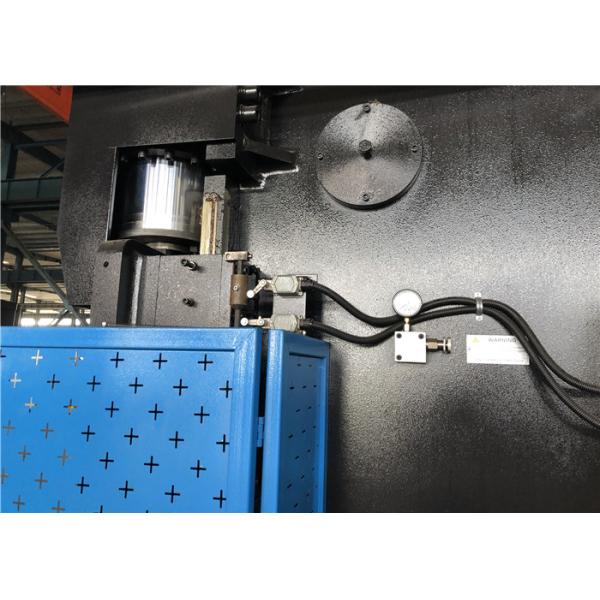 Машина для алюминиевых профилей, гибочная машина тормоза металла ТУВ гидравлическая шинопровода Кнк