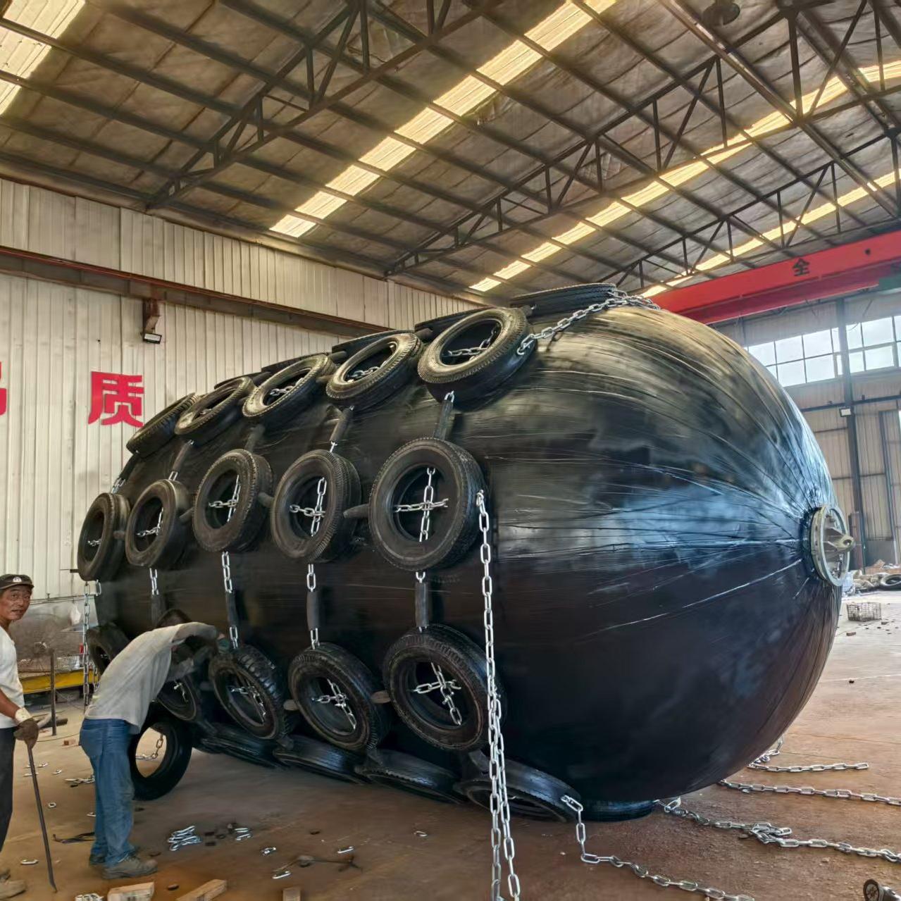 ZHH ISO17357-2014 Inflatable Pneumatic Rubber Fender for Ships & Marine Protection Durable Boat Fender Direct From Shandong