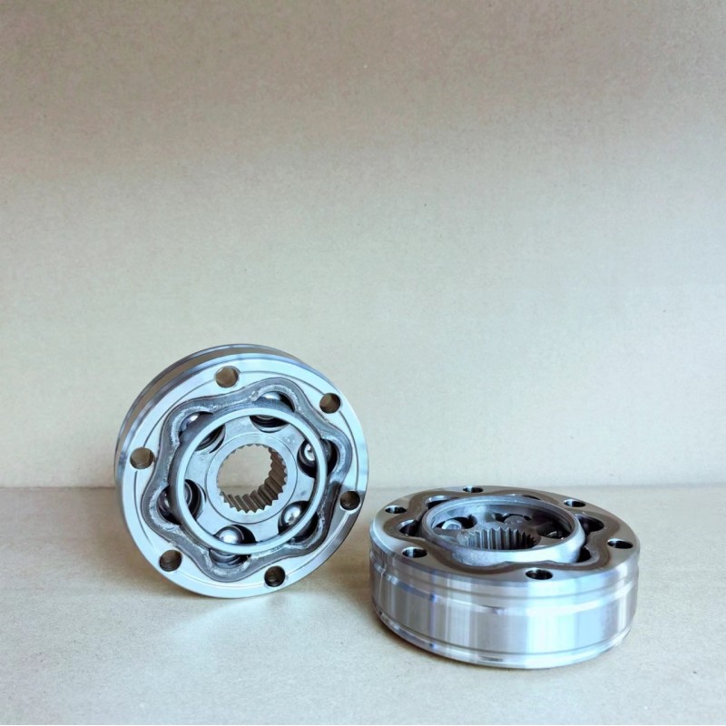 KAWA ME-164S OUTER CV JOINT 37X70.3X30 A1643300701;A1643300801;A1643301901;A1663301300 USED FOR MERCEDES BENZ GL-CLASS 164 2006-2012;USED FOR MERCEDES BENZ GL-CLASS 166 2012