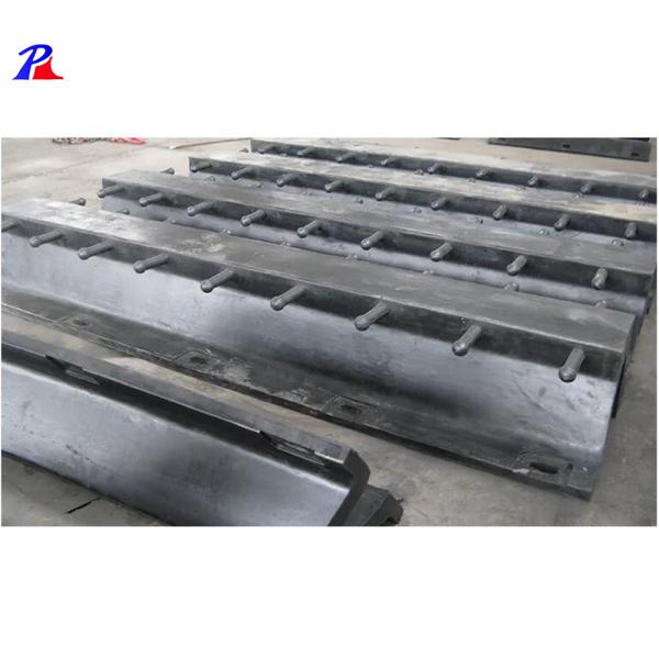 Black/Grey Rubber Ladder H400 Type Cell Corner for Marine Ship Boat Pier Protection