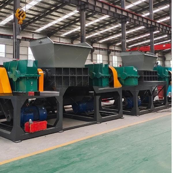 Equipamento de trituração de estrutura de automóvel máquina trituradora de eixo duplo nos EUA para planta de reciclagem de sucata de metal