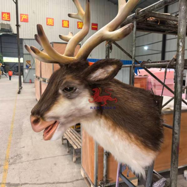 Custom Color Animatronic Singing Reindeer Head with 110V-220V Power and 1 Year Warranty for Christmas Entertainment