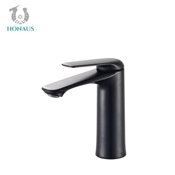 Exquisite Wash Basin Faucet Single Hole Hot Cold Mixer Taps Wear Resistance