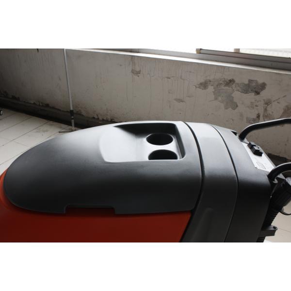 Battery Powered Commercial Floor Cleaning Machines With 60 Litre Recovery Tank
