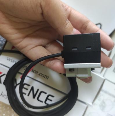 Keyence AP-31A Digital Pressure Sensor Switch 24V DC