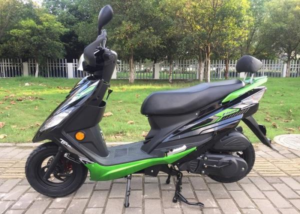 Popular Gas Motor Scooter Low Power Consumption Energy Saving Fashion Design