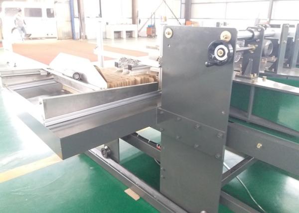 Cardboard Partition Assemble Machine Longitudinal Feeding Shaft Adopts Electric Lifting