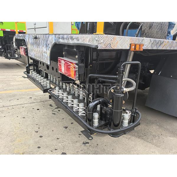 HOWO Machinerie de construction routière Distributeur automatique d'asphalte Distributeur de bitume