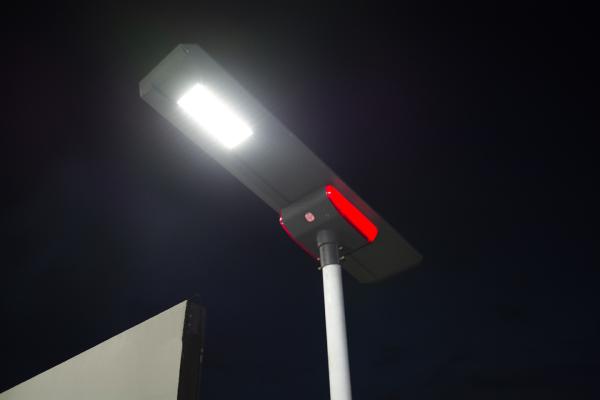 12V IP65 75Ra All In One Solar Street Courtyard Light With Model Phone APP Control