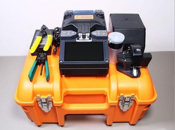 Polyester Fiber Blowing Equipment T-400S Fusion Splicer 0.01dB SMF 0.02dB