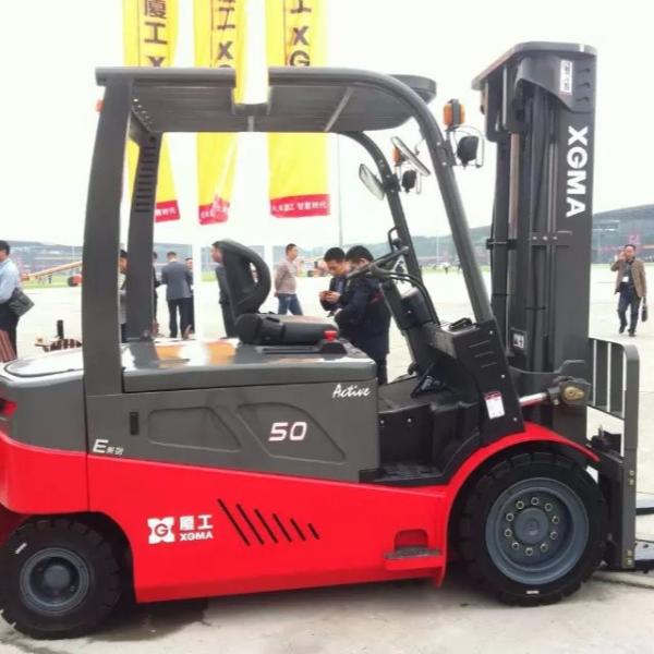 3t 4.2t Internal Combustion Forklift With Diesel Mitsubishi Hydraulic Pump