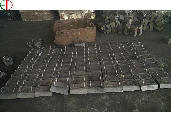 High Cr Alloy Steel Casting Of Lifter Bar For Mill Parts , Wear Resistant EB2009