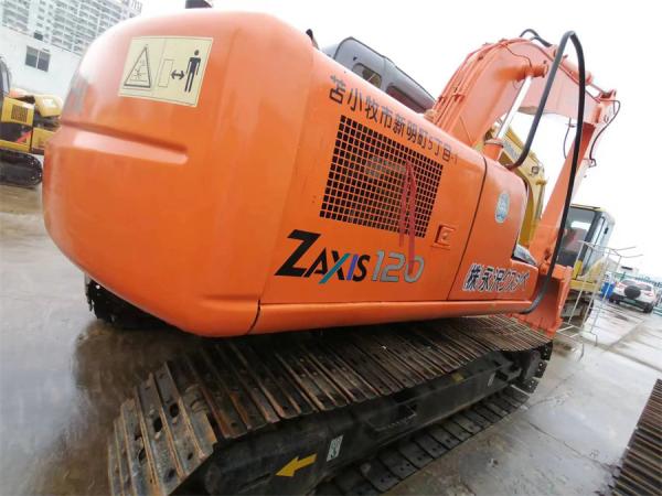 12 tonnes de Hitachi Zx120