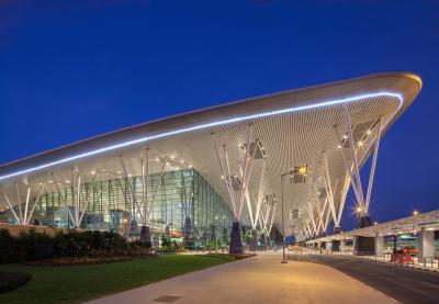 Prefabricated Heavy Steel Structure Hangar Customized Size Metal Airplane Hangar OEM