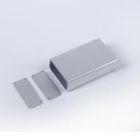 Résistance à la corrosion Anodisation du boîtier en aluminium extrudé noir et argenté pour les panneaux de commande industriels