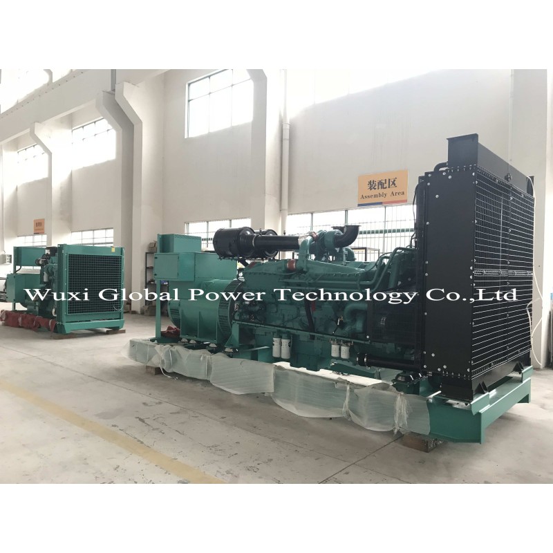 400KW 6 Cylinder Cummins Diesel Generators With Stamford Self Exciting Alternator