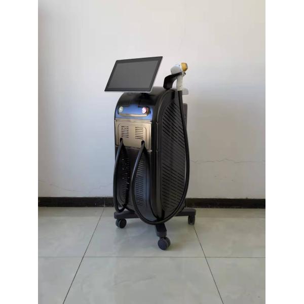 Máquina de diodo láser de 3 longitudes de onda para depilación profesional con frecuencia 1-10HZ