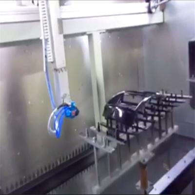 Na linha que segue a máquina automática 4KW da pintura de pulverizador para a placa da navegação do carro