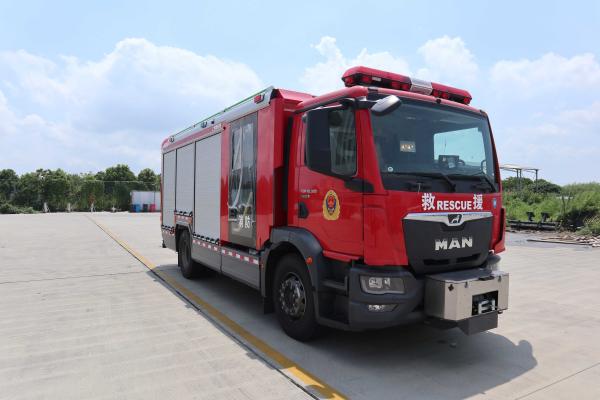 AP35 Water Tanker Fire Truck Country Ⅵ 2+3+4 Foam Tender Truck 1.0MPA 60L/S