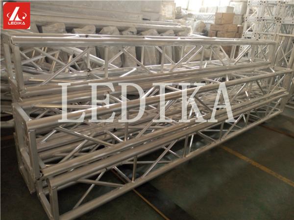 Silver Bolt Or Screw Aluminum Square Truss 3 Meter For Celebration Parties
