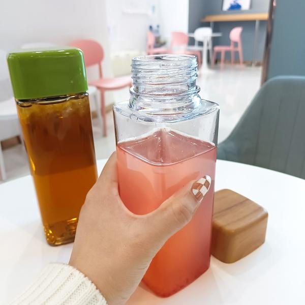 Factory Wholesale Square 500ML Outdoor Water Cups With Tea Spout For Brewing Tea PAS Water Cups GRS Certified