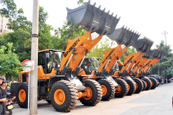3 ton Rated Load Wheel Loader Excavator , Bucket Front Wheel Loader Spare Parts