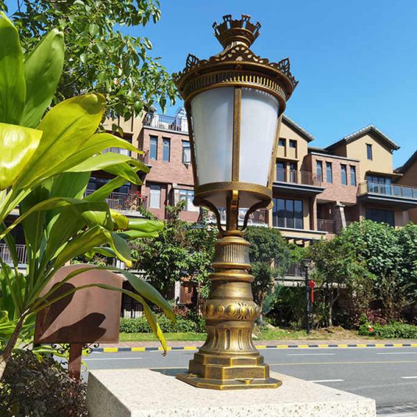 Водостойкие современные поляки Led садовые огни для европейских античных садовых украшений 9,5 кг