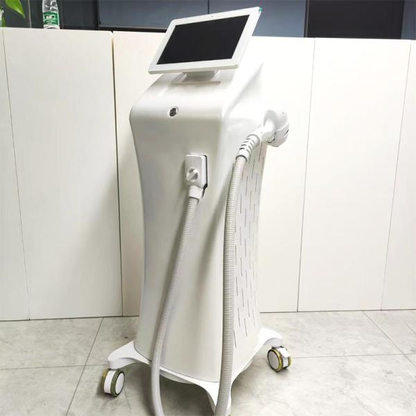 755 1064 808nm Professional Laser Hair Removal System , 3000W Laser Epilation Machine