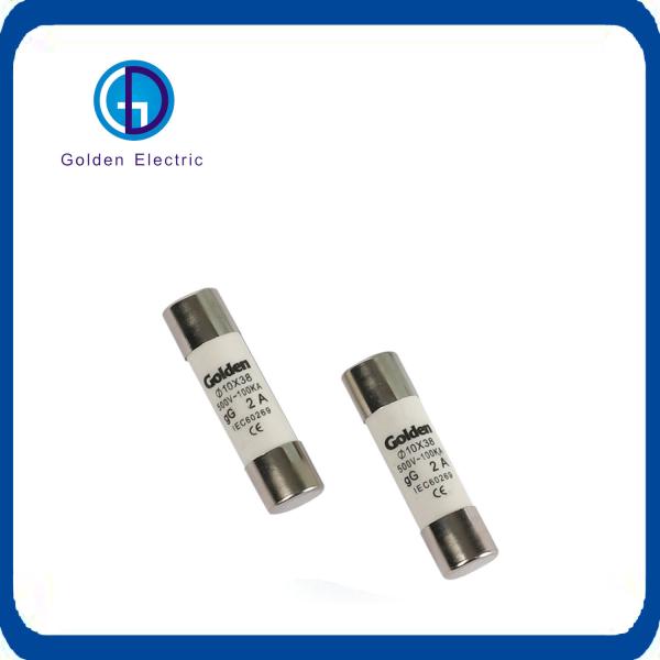 Detentor de fusível de trombeta para sistema de energia solar 10*38mm Dimensão do fusível Sistema solar DC