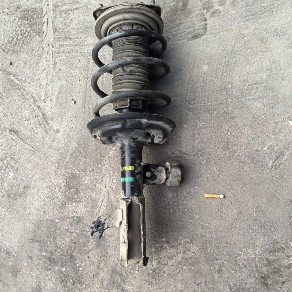 Used Fenghua Suspension Shock Absorber for OE 7210011CDE0200 Universal Fitment 1 Year Warranty