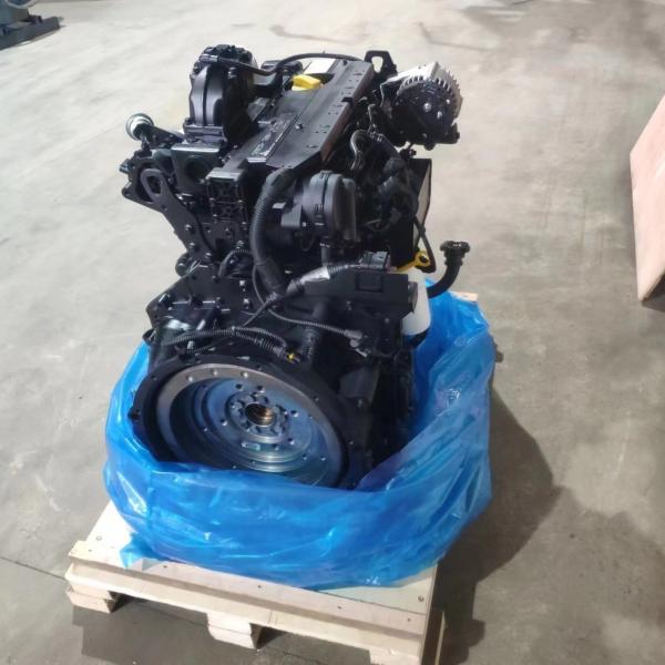 オリジナルとブランド新品 VOLVO D4E エンジン エースイ EC140 掘削機のための水冷 101mm