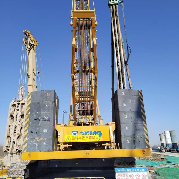 200 Ton Crawler Crane Used Crawler Mounted Mobile Crane XGC200