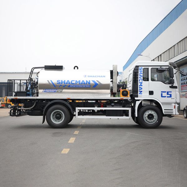 SHACMAN L3000 4x2 Water Sprinkler Truck 10 Cubic Meters 210HP for Export