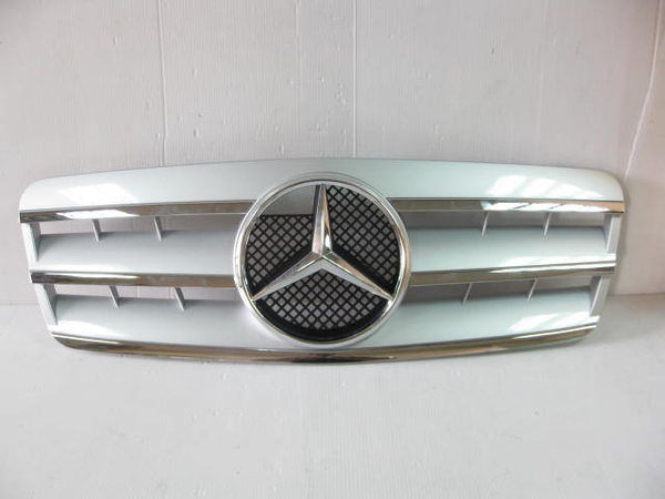 Решетки черноты мычки BENZ W208