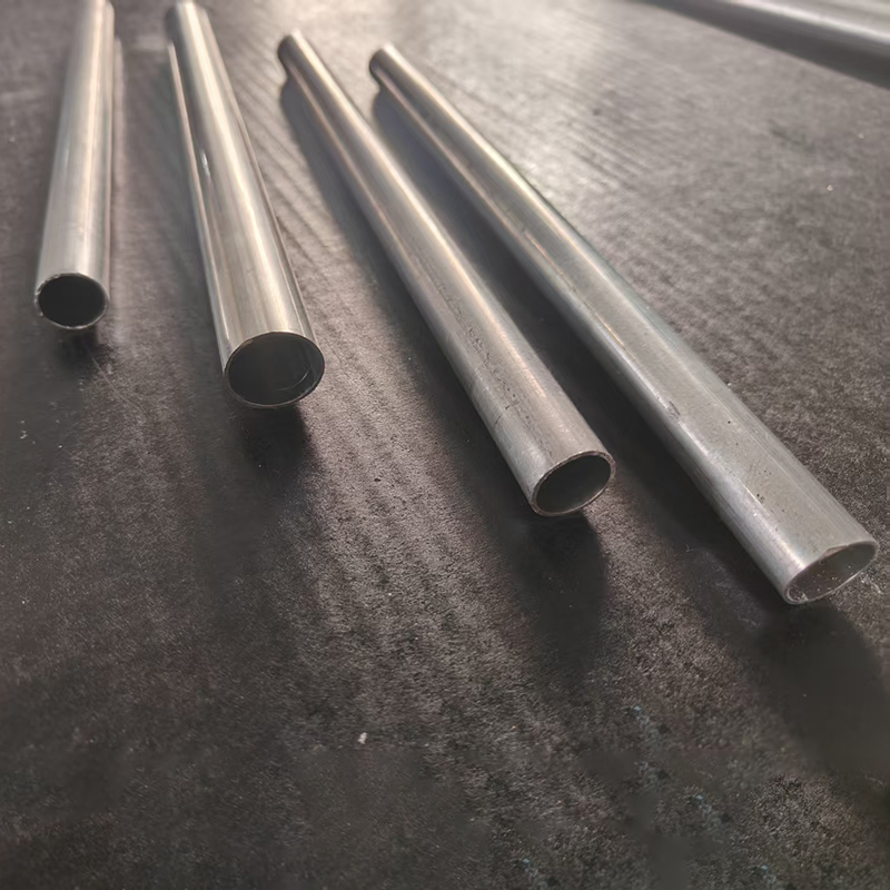 Tertiary Grade Emt Electrical Conduit High Rigid Iron Wire Corrosion Resistance For Commercial Projects