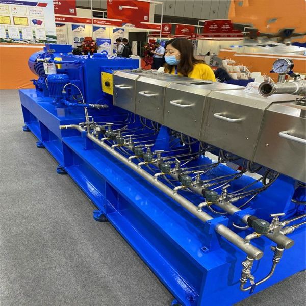 JCD-65D  500-1000kg Two-stage Co-rotating Twin Screw Extruder For Filler Modification