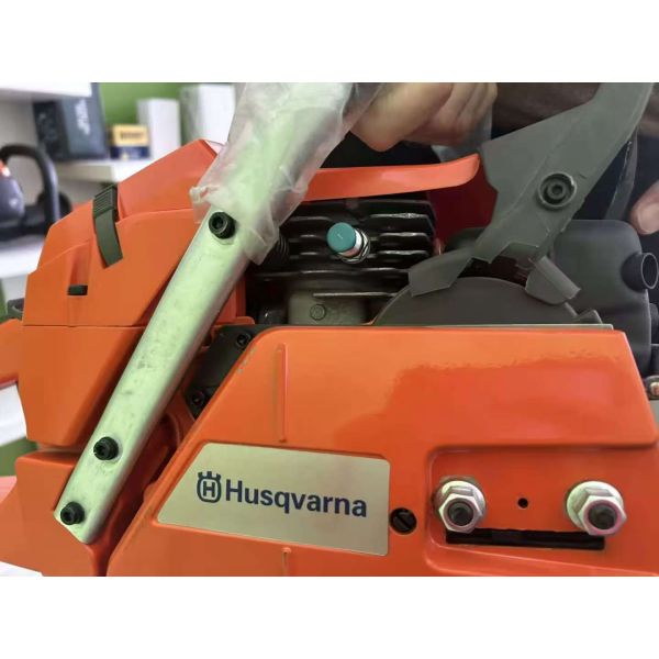 High Quality 3.4KW Wood Cutting Machine HUSQ365 Gasoline Chainsaw With 65.1cc Garden Tools Chain Saw