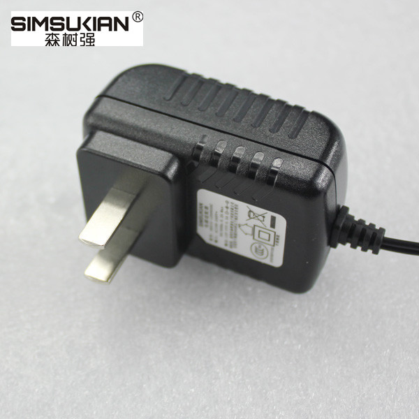 FCC CE RoHS 12V 1A POWER ADAPTER 12W FOR LED/CCTV