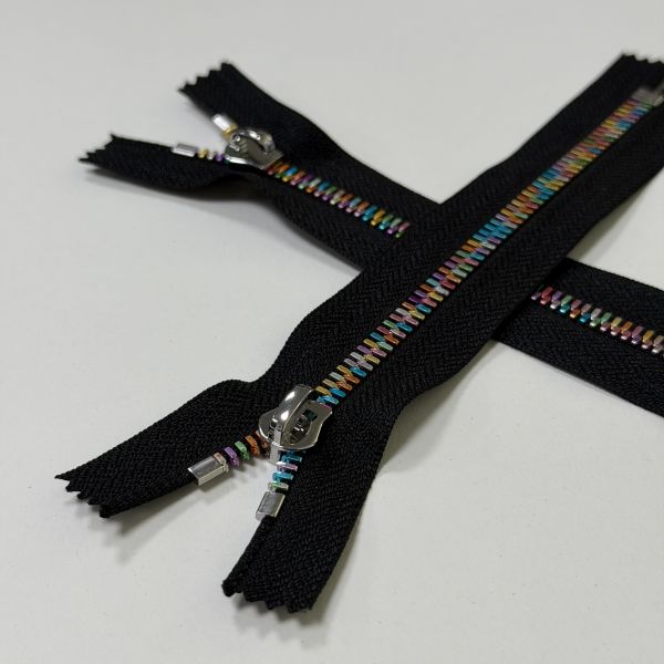 Colorful Granular Corn Shaped Aluminium Zipper Smooth Durable #5 Metal Zipper