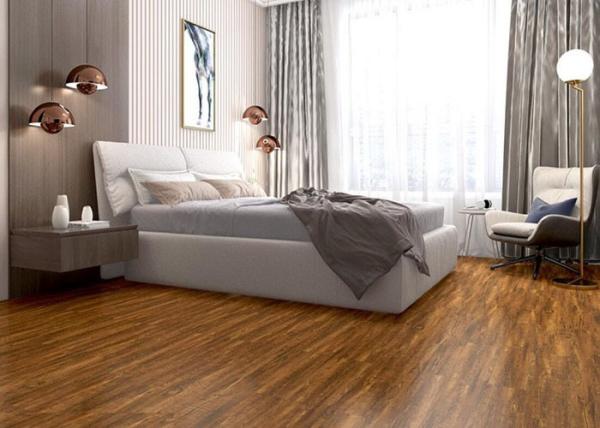 1.8mm Wearable  Peel And Stick Vinyl Plank Flooring
