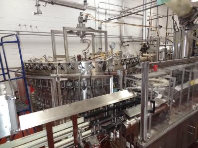 High Speed Carbonated Beverage Filling Machine For Cola / Sprite 8000 BPH