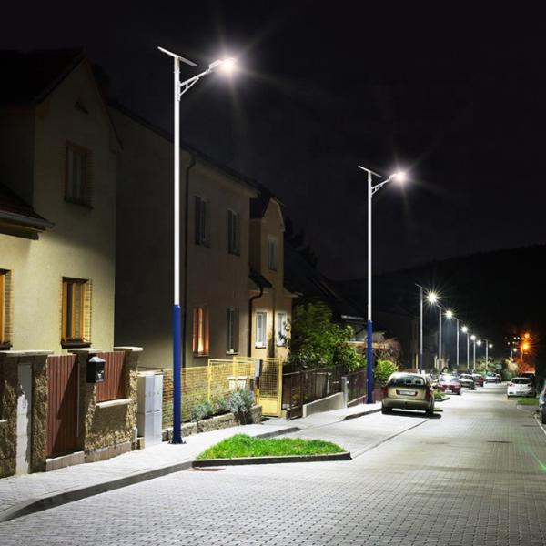 Solar street lamp|LED Bridgelux high-brightness double-leg lamp beads|Super high-power lithium battery|Smart charging an