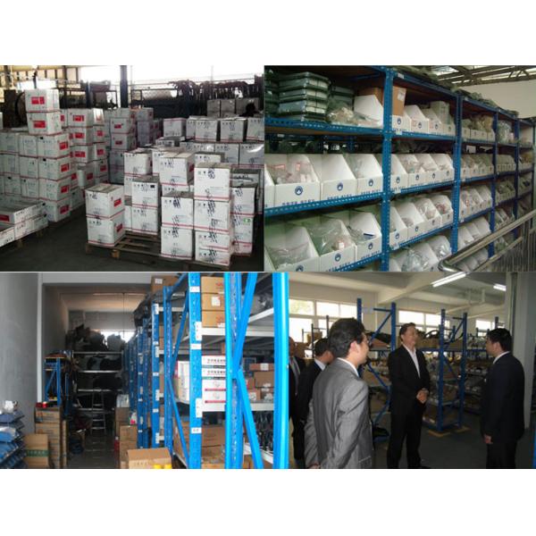 XZJ5100TCAQ4 China Push Discharging Rear Load White Color 4x2 8cbm Restaurant Garbage Truck