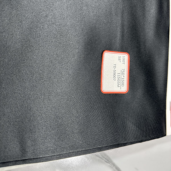 115GSM Costume Pajamas Fabric Glossy 100 Polyester Satin Fabric